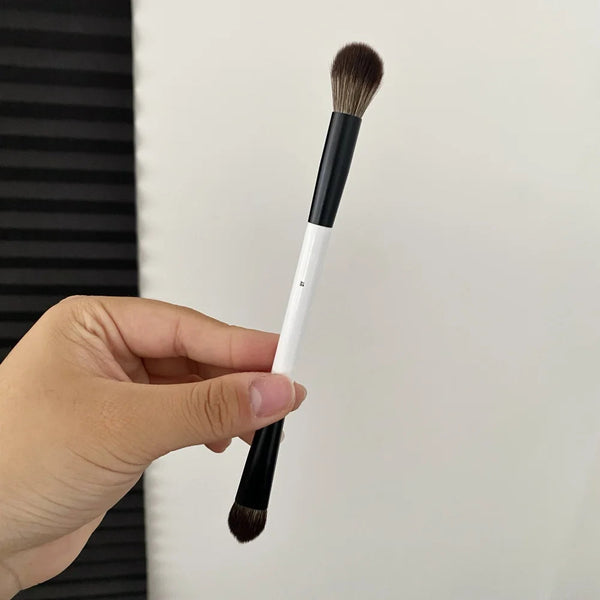 F4 Dual-Ended Foundation Face Brush Double-ended Powder Blush Contour and Eyeshadow Concealer Makeup Brushes NoirKiss